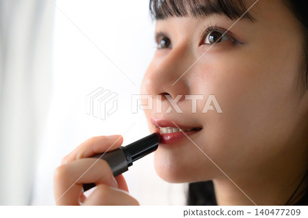 小姐繪畫口紅 140477209