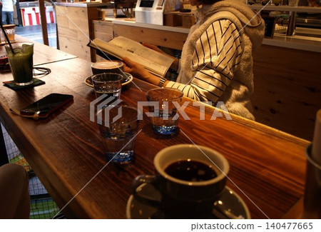 neighborhood cafe 140477665