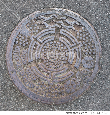 青森縣大間市,設計師井蓋 青森縣大間市,設計師井蓋 140481585