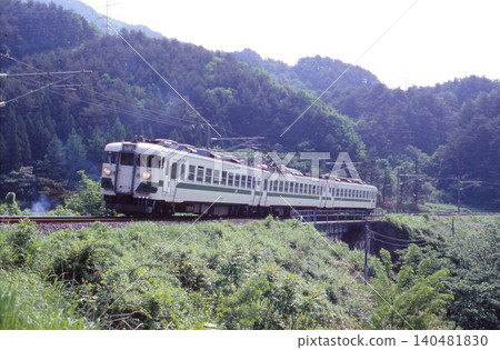 The Rapid Bandai train running on the Ban'etsu West Line The Rapid Bandai train running on the Ban'etsu West Line 140481830