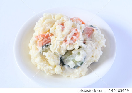 potato salad 140483659
