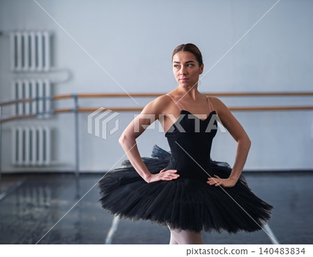 Portrait of female ballet dancer in ballet class Portrait of female ballet dancer in ballet class 140483834