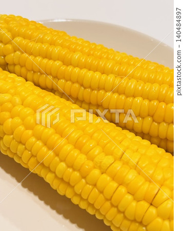 新鮮玉米 新鮮玉米 140484897