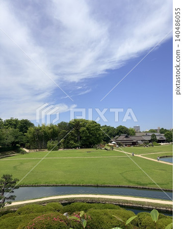 The gardens and sky of Okayama Korakuen The gardens and sky of Okayama Korakuen 140486055