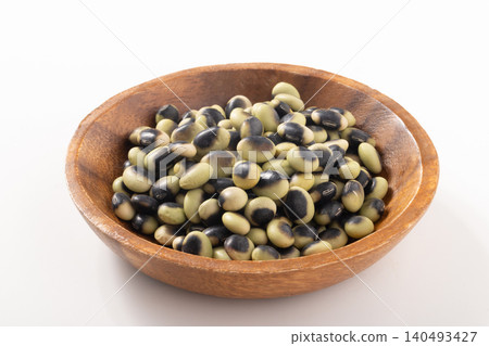 [Yamagata Prefecture-grown soybeans] Kurakake beans 140493427