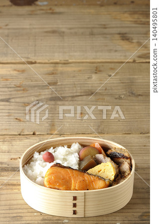 烤魚午餐 140495801