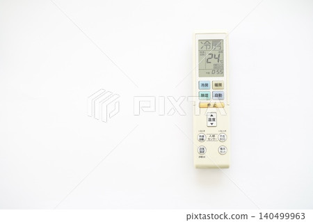 白色背景的空調遙控器 白色背景的空調遙控器 140499963