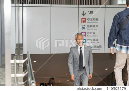 高級男性商務 140502279