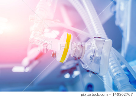 Pre oxygenation for general anesthesia. 140502767