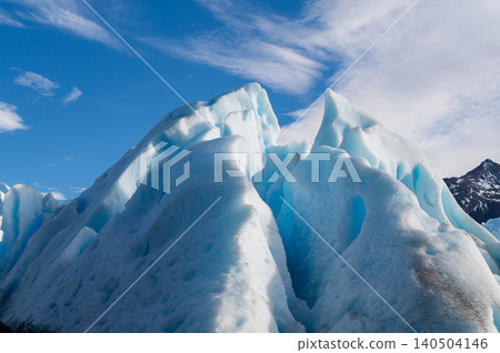 Perito moreno glacier patagonia los glaciares national park ice peaks blue sky near mountain perito moreno glacier patagonia 140504146