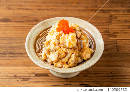 口感濕潤滑順的經典馬鈴薯沙拉 口感濕潤滑順的經典馬鈴薯沙拉 140509785
