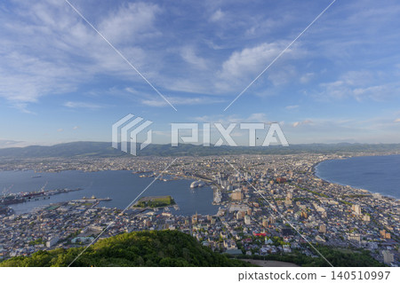 A panoramic view of Hakodate city and Hakodate Port from the Hakodateyama Observatory. 140510997