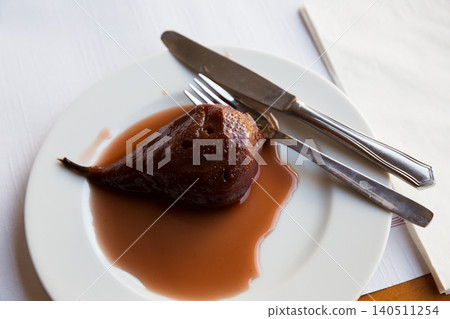 Pear simmered in wine Pear simmered in wine 140511254