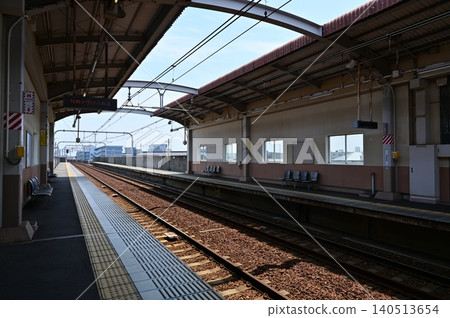 Taya Station (Meitetsu Tokoname Line platform) Taya Station (Meitetsu Tokoname Line platform) 140513654