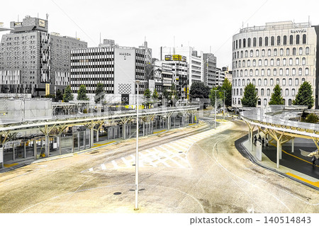 The streetscape in front of Niigata Station as seen from the Niigata Station bus terminal. The streetscape in front of Niigata Station as seen from the Niigata Station bus terminal. 140514843