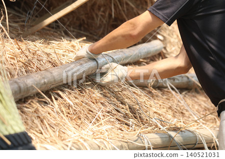 Scaffolding worker Scaffolding worker 140521031