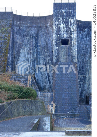 The rare multiple-arch dam, Hōnenike Dam. The rare multiple-arch dam, Hōnenike Dam. 140522815