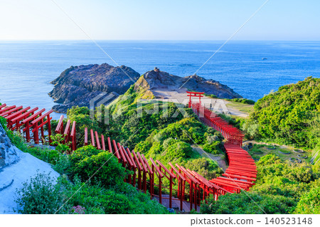 Motonosumi Shrine in early summer, Shimonoseki City, Yamaguchi Prefecture 140523148