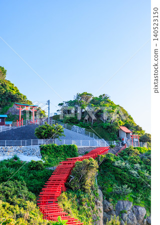初夏時節,山口縣下關市元之隅神社 初夏時節,山口縣下關市元之隅神社 140523150