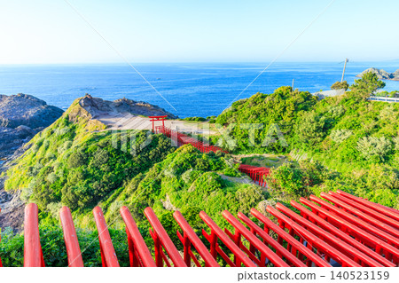 初夏時節,山口縣下關市元之隅神社 初夏時節,山口縣下關市元之隅神社 140523159