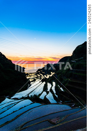 Twilight in Hamanoura, Saga Prefecture Twilight in Hamanoura, Saga Prefecture 140524265