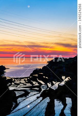 Twilight in Hamanoura, Saga Prefecture Twilight in Hamanoura, Saga Prefecture 140524268