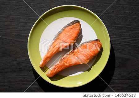 Baked sweet potato Baked sweet potato 140524538
