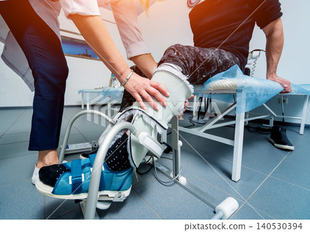 Patient on CPM (continuous passive range of motion) machines. Device to provide anatomically correct motion to both the ankle and subtalar joints. 140530394
