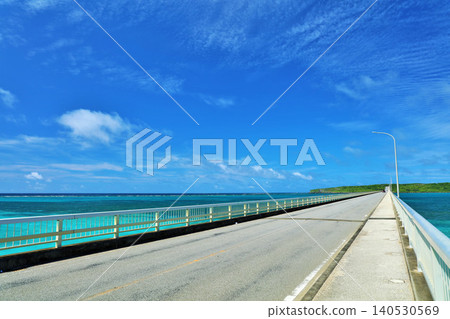 Okinawa Miyakojima blue sky Kurima Ohashi 140530569