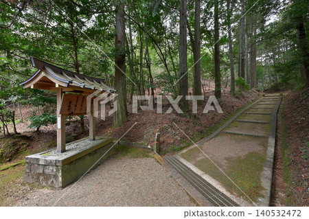 Emperor Uda's Mausoleum at Ōuchiyama (Ukyō-ku, Kyoto City, Kyoto Prefecture) Emperor Uda's Mausoleum at Ōuchiyama (Ukyō-ku, Kyoto City, Kyoto Prefecture) 140532472