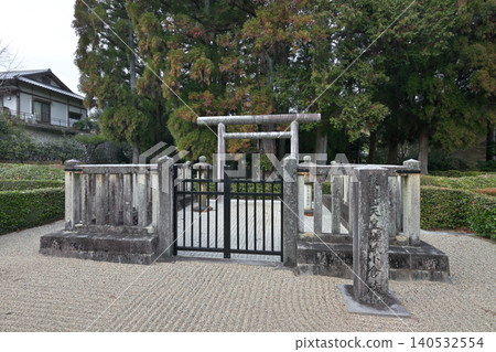 後龜山天皇陵、佐賀小倉陵(京都府京都市右京區) 後龜山天皇陵、佐賀小倉陵(京都府京都市右京區) 140532554