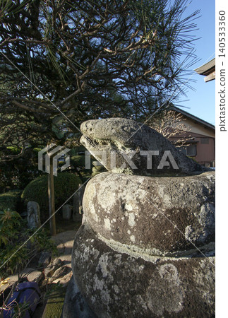 Guardian snakes at Iōji Temple's Benten Hall 140533360