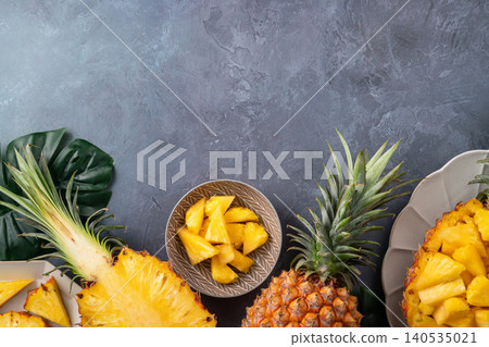 鳳梨 水果 熱帶 葉子 切片 fresh pineapple fruit パイナップル 鳳梨 水果 熱帶 葉子 切片 fresh pineapple fruit パイナップル 140535021