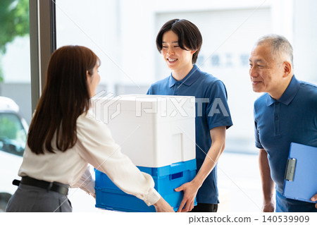 送貨人員 送貨人員 140539909
