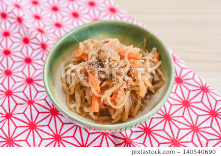 Simmered dried daikon radish served in a bowl Simmered dried daikon radish served in a bowl 140540690