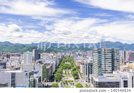 北海道札幌市、札幌市中心、大通公園和札幌城市景觀 北海道札幌市、札幌市中心、大通公園和札幌城市景觀 140540834