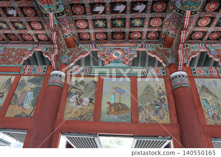 Traditional Korean Building Interior with Mural Art Traditional Korean Building Interior with Mural Art 140550165