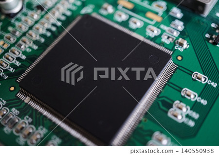 Large semiconductor ICs and numerous chip components Large semiconductor ICs and numerous chip components 140550938