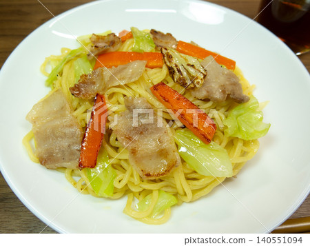 鹽炒麵 鹽炒麵 140551094