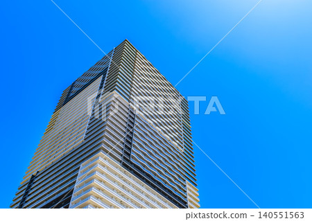 Urban landscape of Toyosu, Koto Ward, Tokyo: Brands Tower Toyosu Urban landscape of Toyosu, Koto Ward, Tokyo: Brands Tower Toyosu 140551563