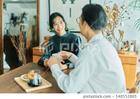 微笑情侶 微笑情侶 140552805
