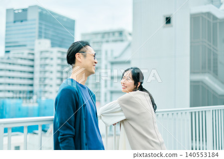 一對夫婦和他們的理想之家 一對夫婦和他們的理想之家 140553184