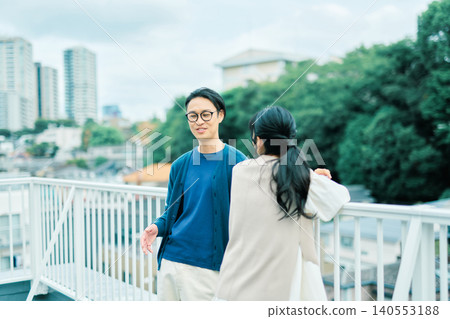 一對夫婦和他們的理想之家 一對夫婦和他們的理想之家 140553188