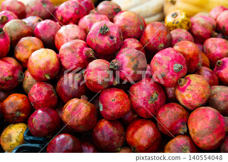 Close up of pomegranates in supermarket Close up of pomegranates in supermarket 140554048