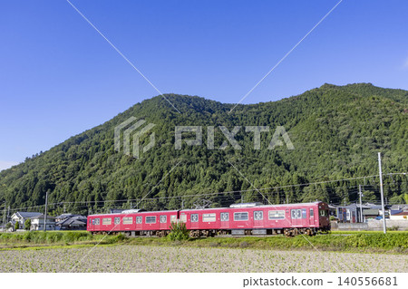 103系列列車在板丹線運行 103系列列車在板丹線運行 140556681