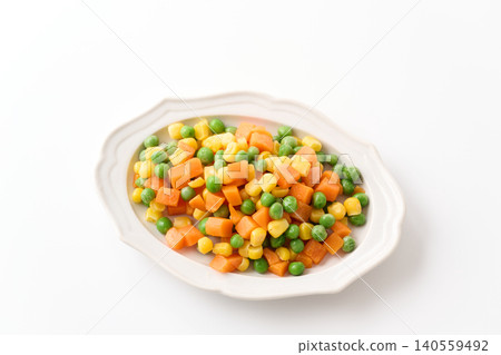 Mixed vegetables served on a plate Mixed vegetables served on a plate 140559492