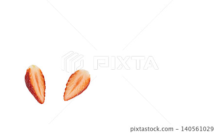 Strawberry cross-section, close-up, flesh, macro, transparent background, fruit material 140561029