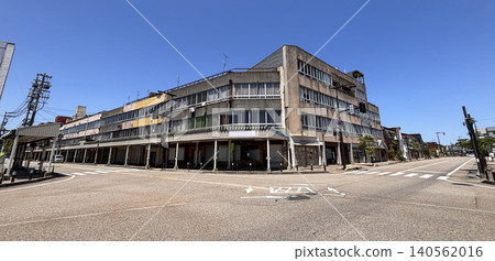中央町商店街聯合大樓(富山縣冰見市) 中央町商店街聯合大樓(富山縣冰見市) 140562016