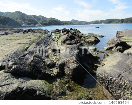 Oniki Coast, Amakusa City, Kumamoto Prefecture, boasts a beautiful expanse of ocean. 140565464