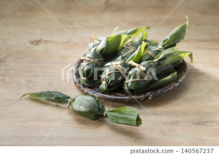Bamboo dumpling Bamboo dumpling 140567237